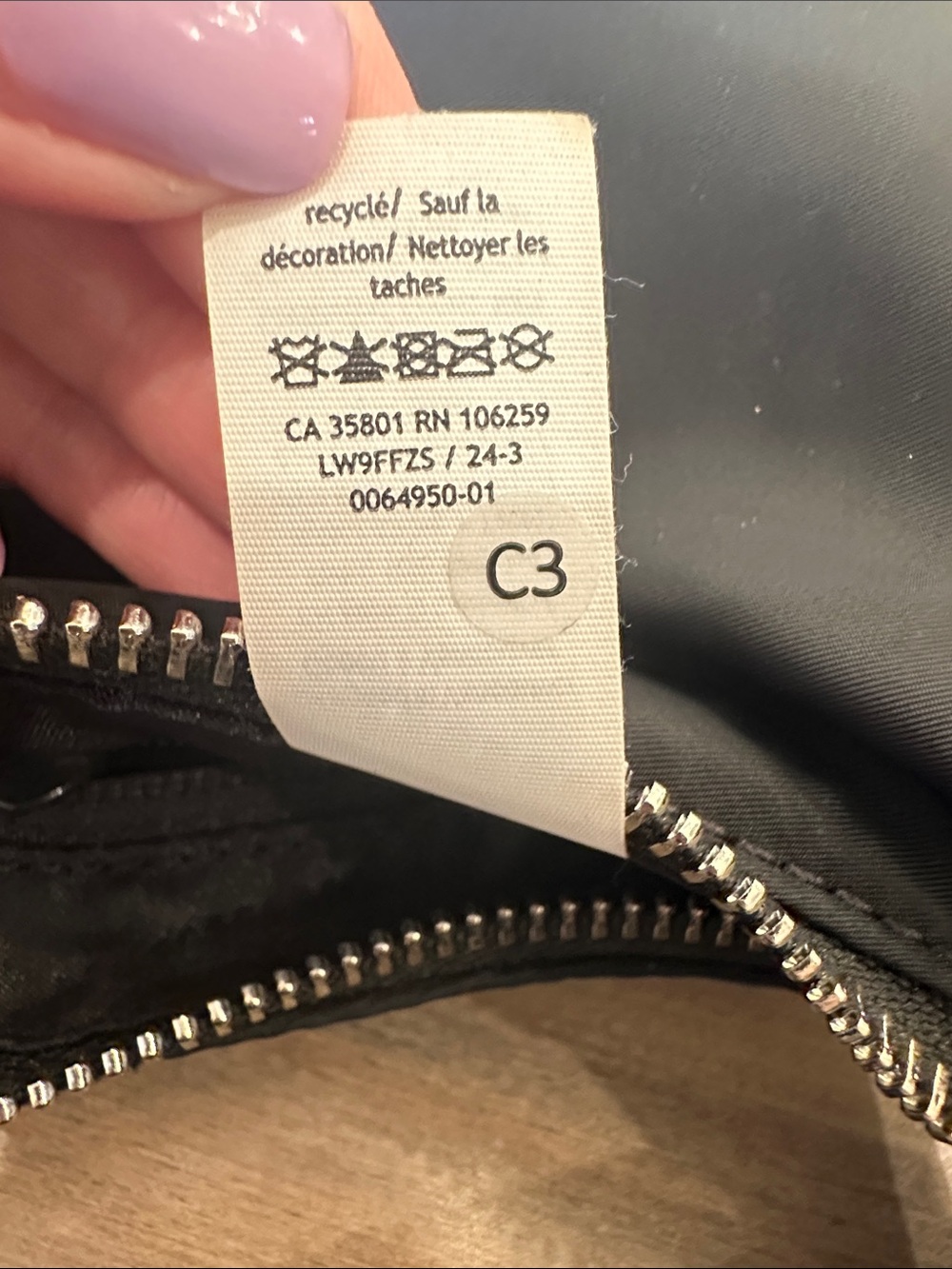 lululemon athletica City Essentials Small Shoulder Bag with Silver Logo Accent - Picture 10 of 13